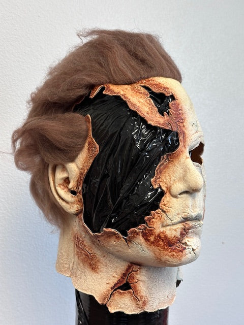 Halloween II Michael Myers Mask 2009 Rob Zombie Version