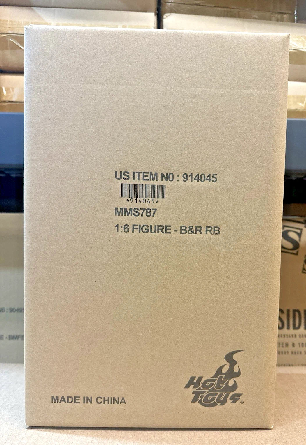 Robin - Batman &amp; Robin 1/6 Scale DC Comics Figure  - MMS787 - Collectors Row Inc.