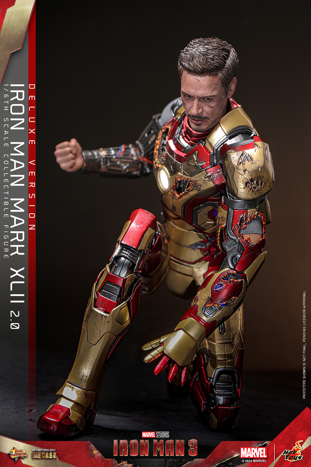 Iron Man Mark XLII (2.0) Deluxe Sixth Scale Figure