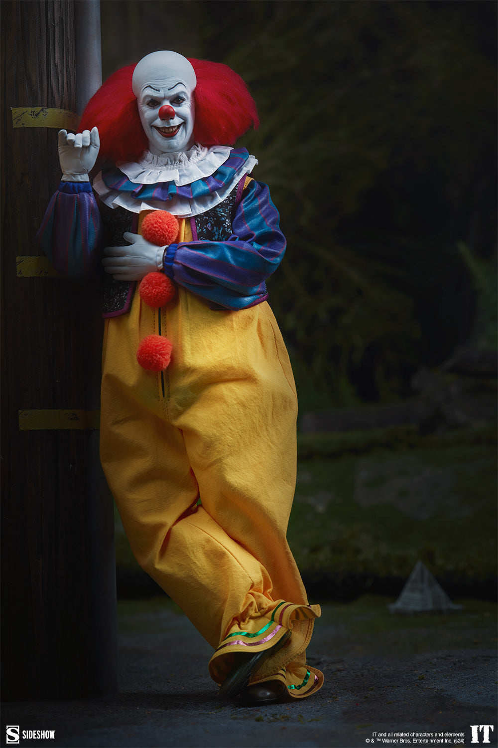 Pennywise - IT 1990 Sixth Scale Figure