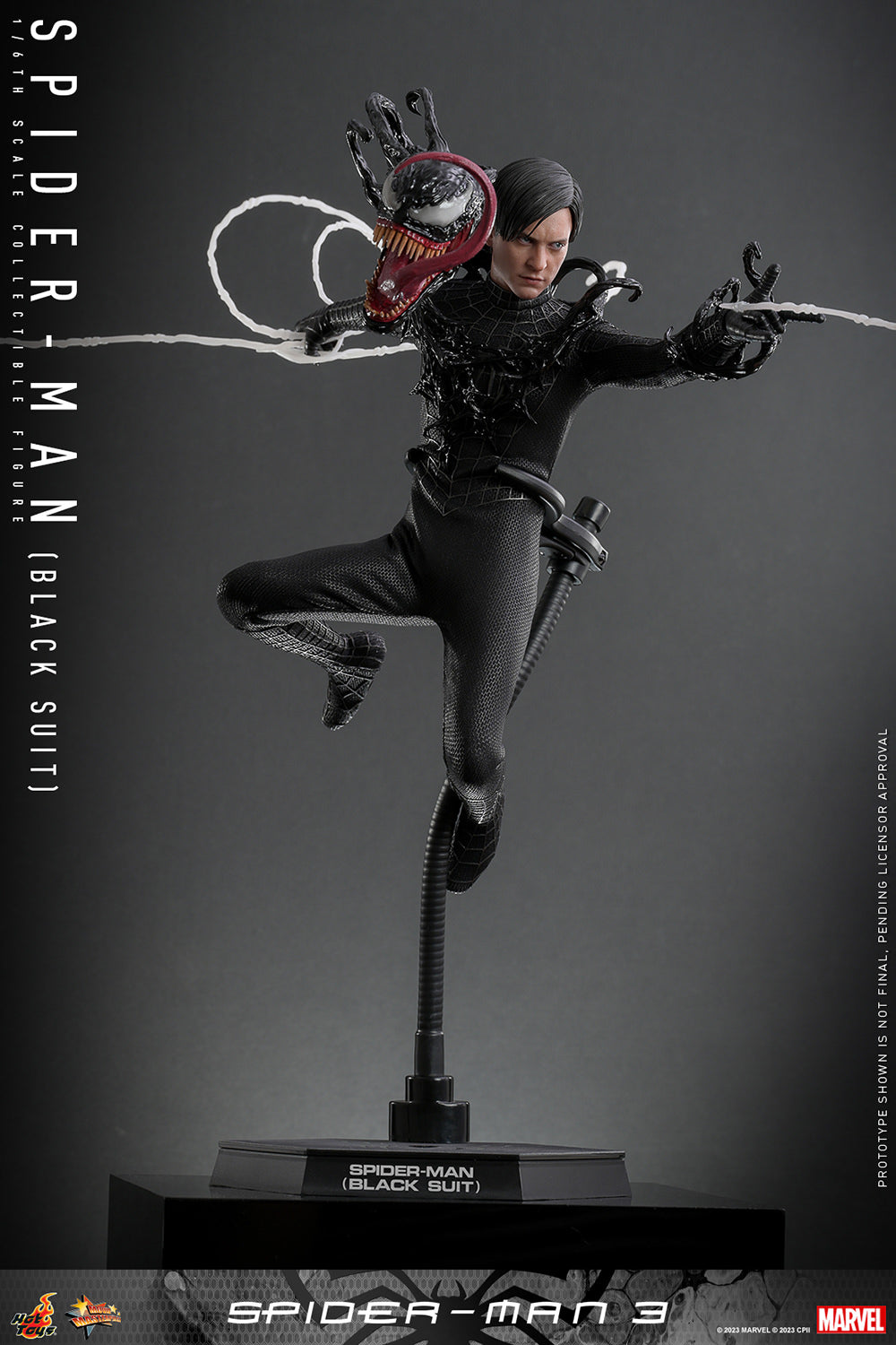 Spider-Man (Black Suit) Sixth Scale Figure