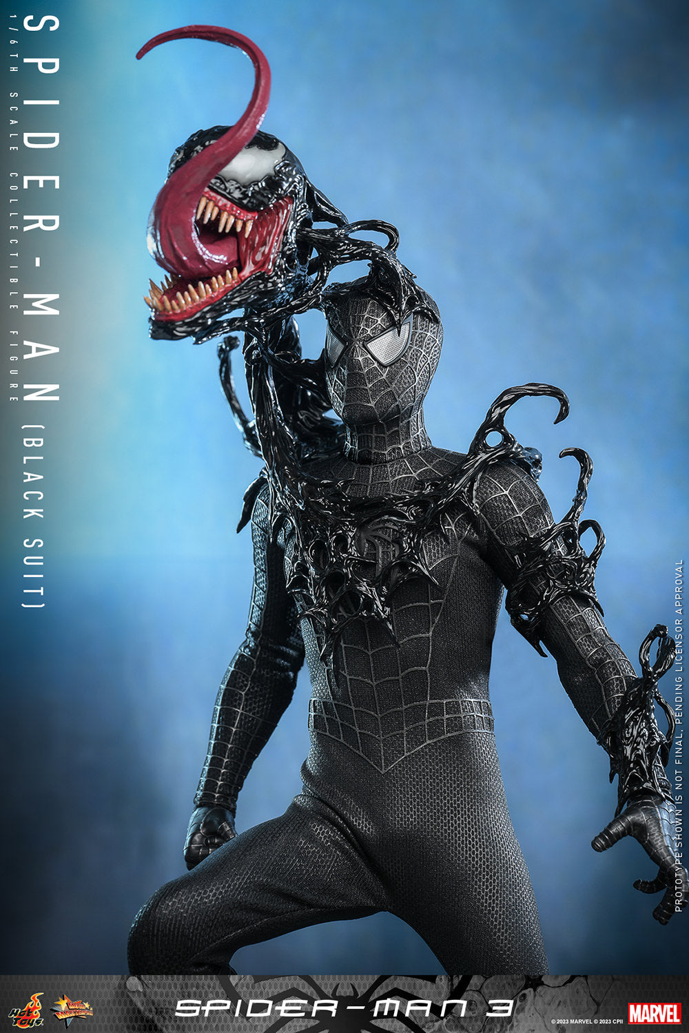 Spider-Man (Black Suit) Sixth Scale Figure