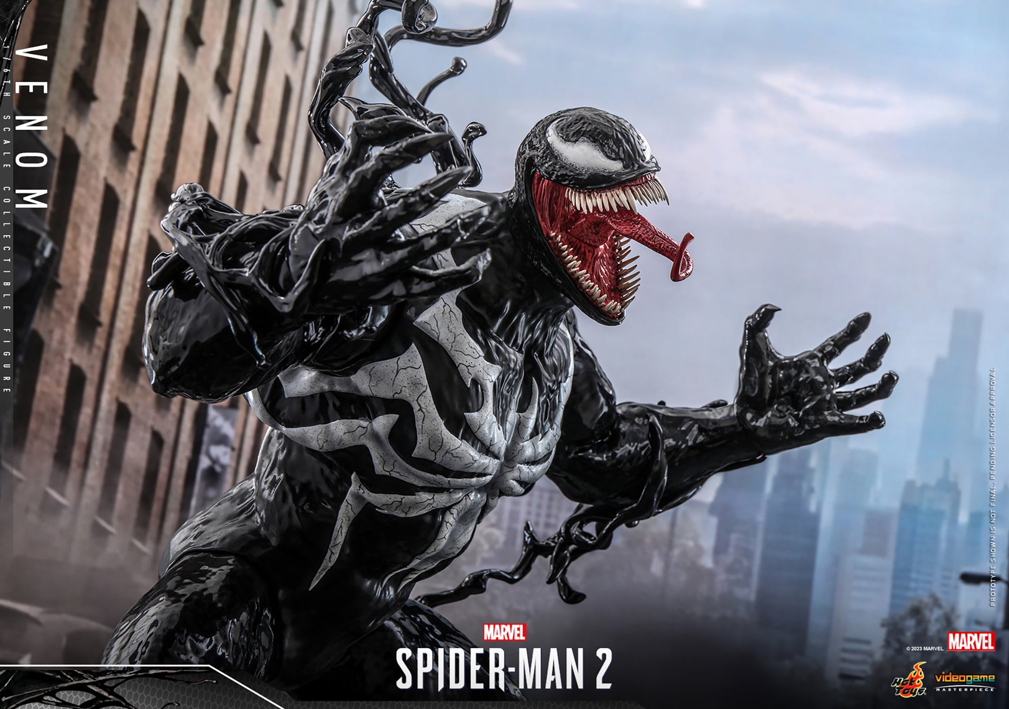 Venom - Spider-Man 2 -  Sixth Scale Figure