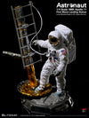 Astronaut - Apollo 11 - 1st Moon Landing 1:4 Scale Statue