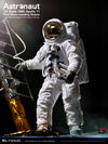 Astronaut - Apollo 11 - 1st Moon Landing 1:4 Scale Statue