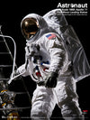 Astronaut - Apollo 11 - 1st Moon Landing 1:4 Scale Statue