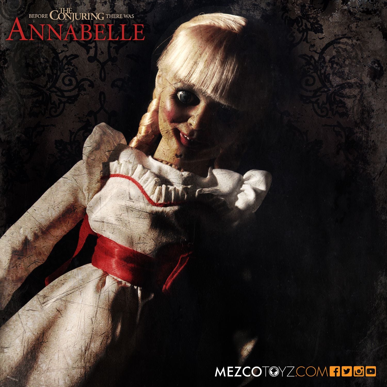 Mezco Annabelle The Conjuring Doll MDS Roto Plush - Collectors Row Inc.