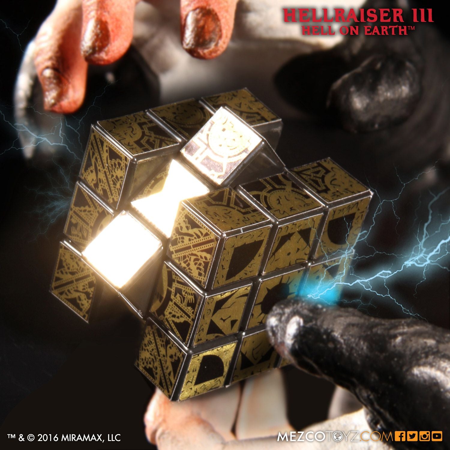 Mezco Pinhead Cube Hellraiser III: Hell on Earth Lament Configuration Puzzle - Collectors Row Inc.