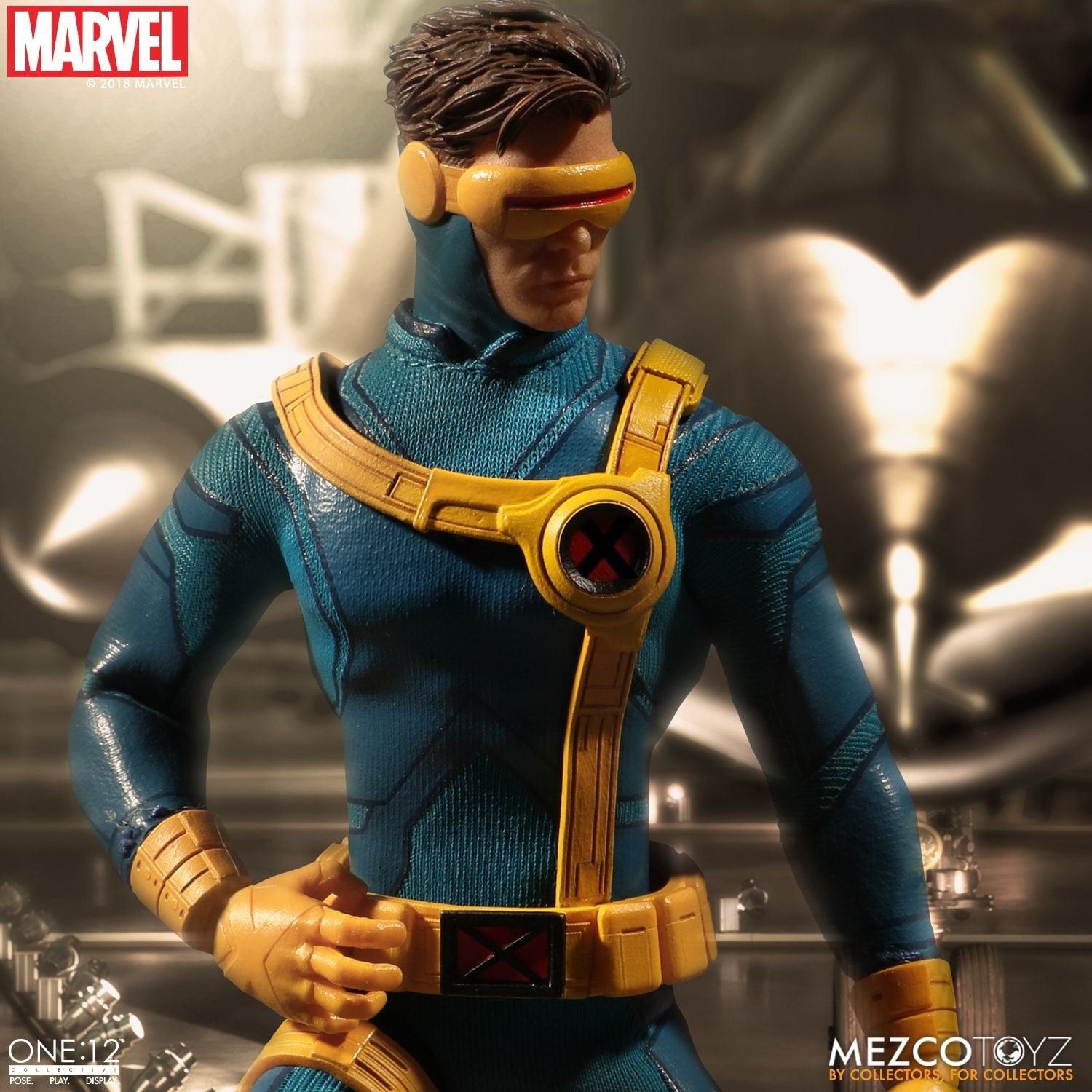 Mezco X-Men Cyclops Light Up One: 12 Collective: Marvel Action Figure - Collectors Row Inc.
