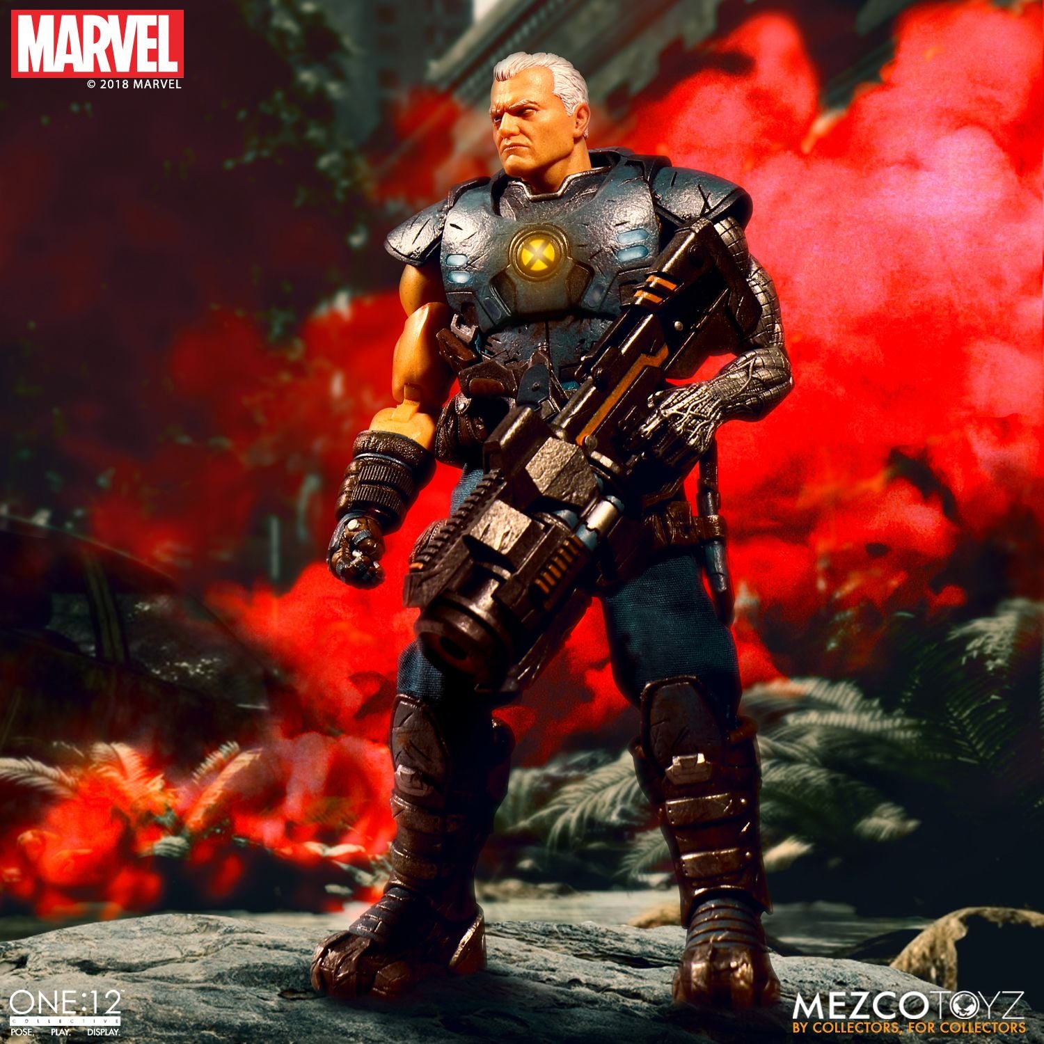 Mezco Cable X-Men One: 12 Collective Marvel Comics Action Figure - Collectors Row Inc.