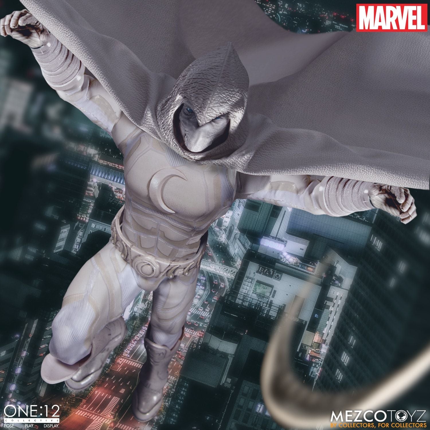 Mezco Marvel One:12 Collective Moon Knight Action Figure - Collectors Row Inc.