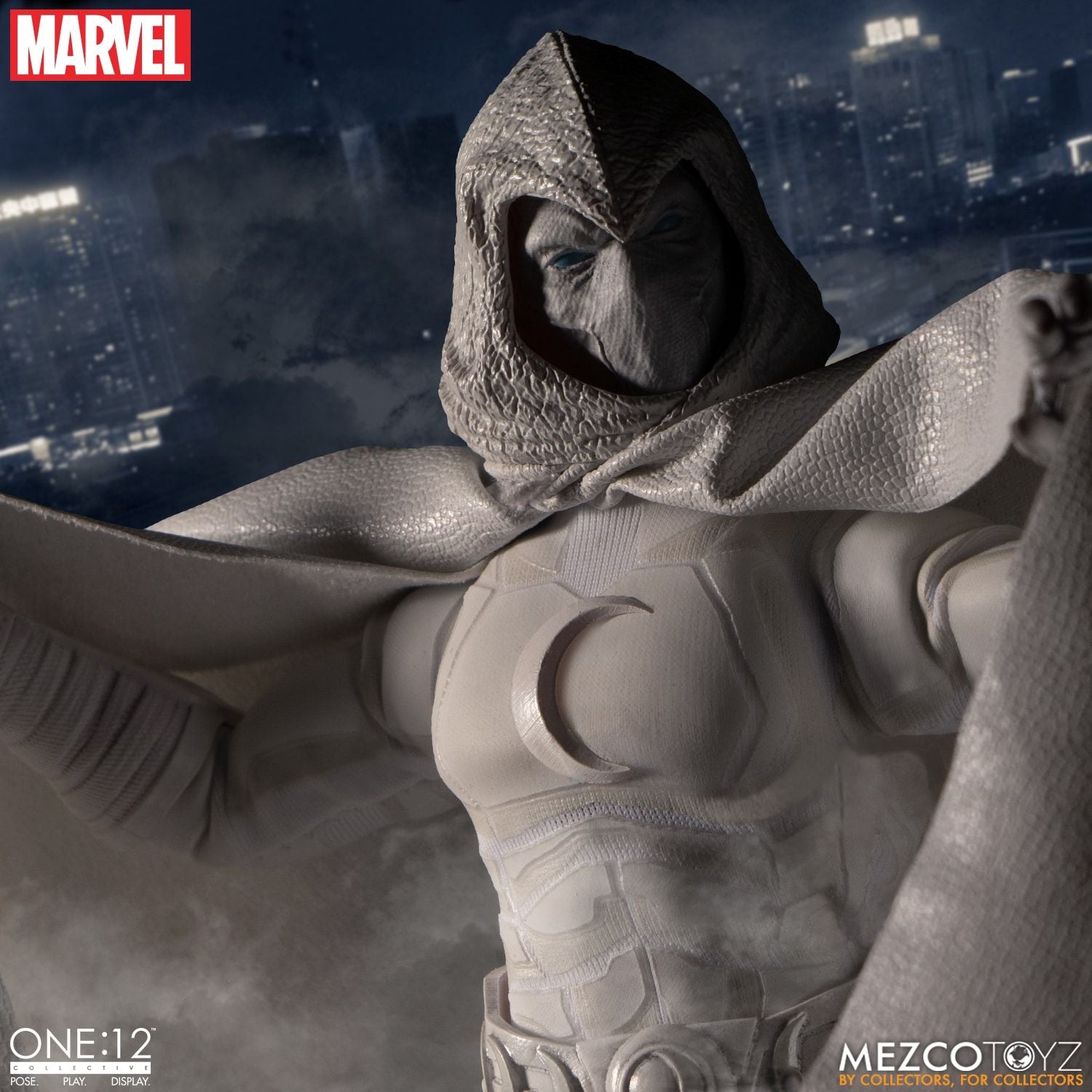 Mezco Marvel One:12 Collective Moon Knight Action Figure - Collectors Row Inc.