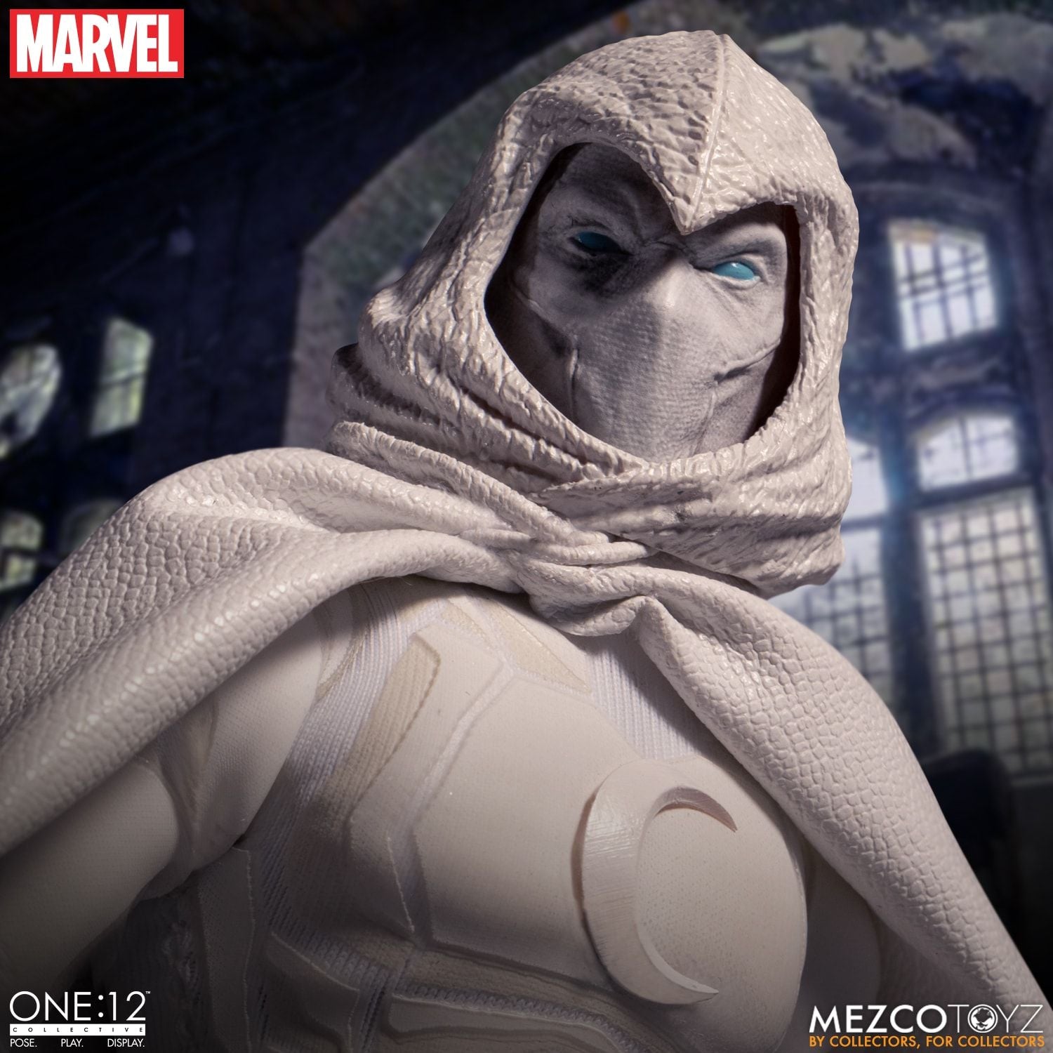 Mezco Marvel One:12 Collective Moon Knight Action Figure - Collectors Row Inc.