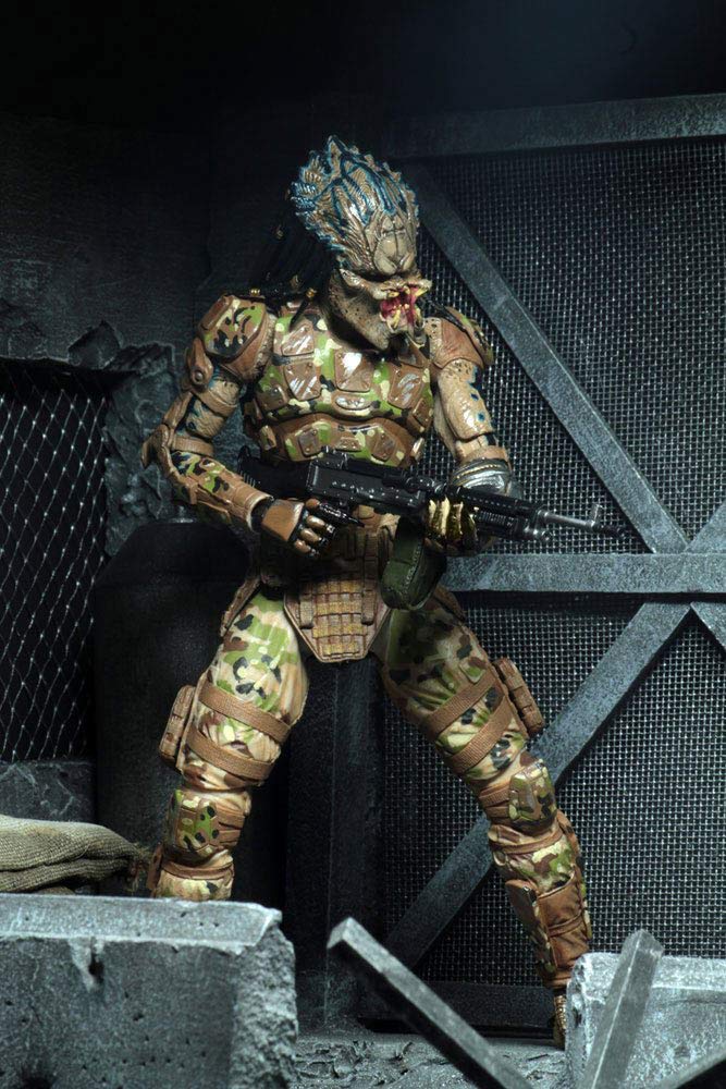 NECA - Predator (2018) - 7" Scale Action Figure - Emissary 2 - Collectors Row Inc.