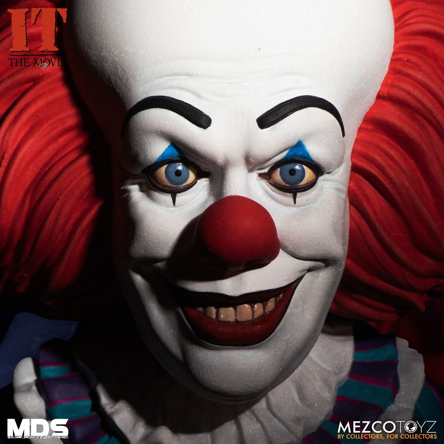 IT Pennywise 1990 MDS Deluxe Figure
