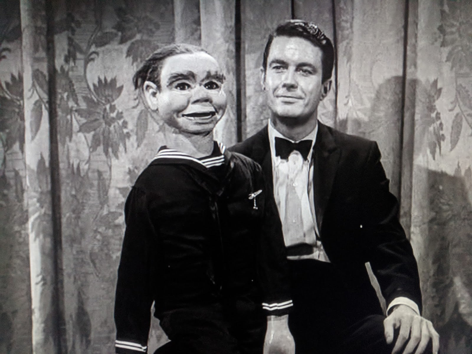 Twilight Zone The Dummy Willie Puppet Prop by Trick or Treat Studios - Collectors Row Inc.