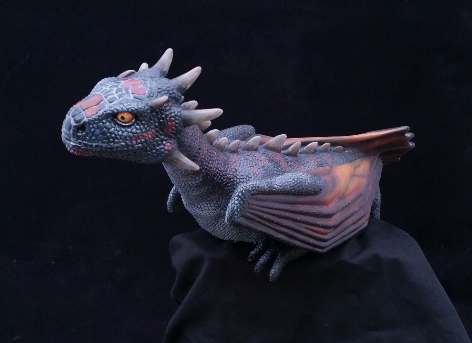 Game of Thrones Dragon Shoulder Drogon Prop by Trick or treat Studios - Collectors Row Inc.