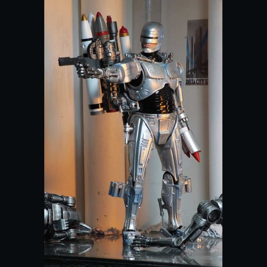 NECA Ultimate Future RoboCop RoboCop vs The Terminator – 7″ Scale Action Figure - Collectors Row Inc.