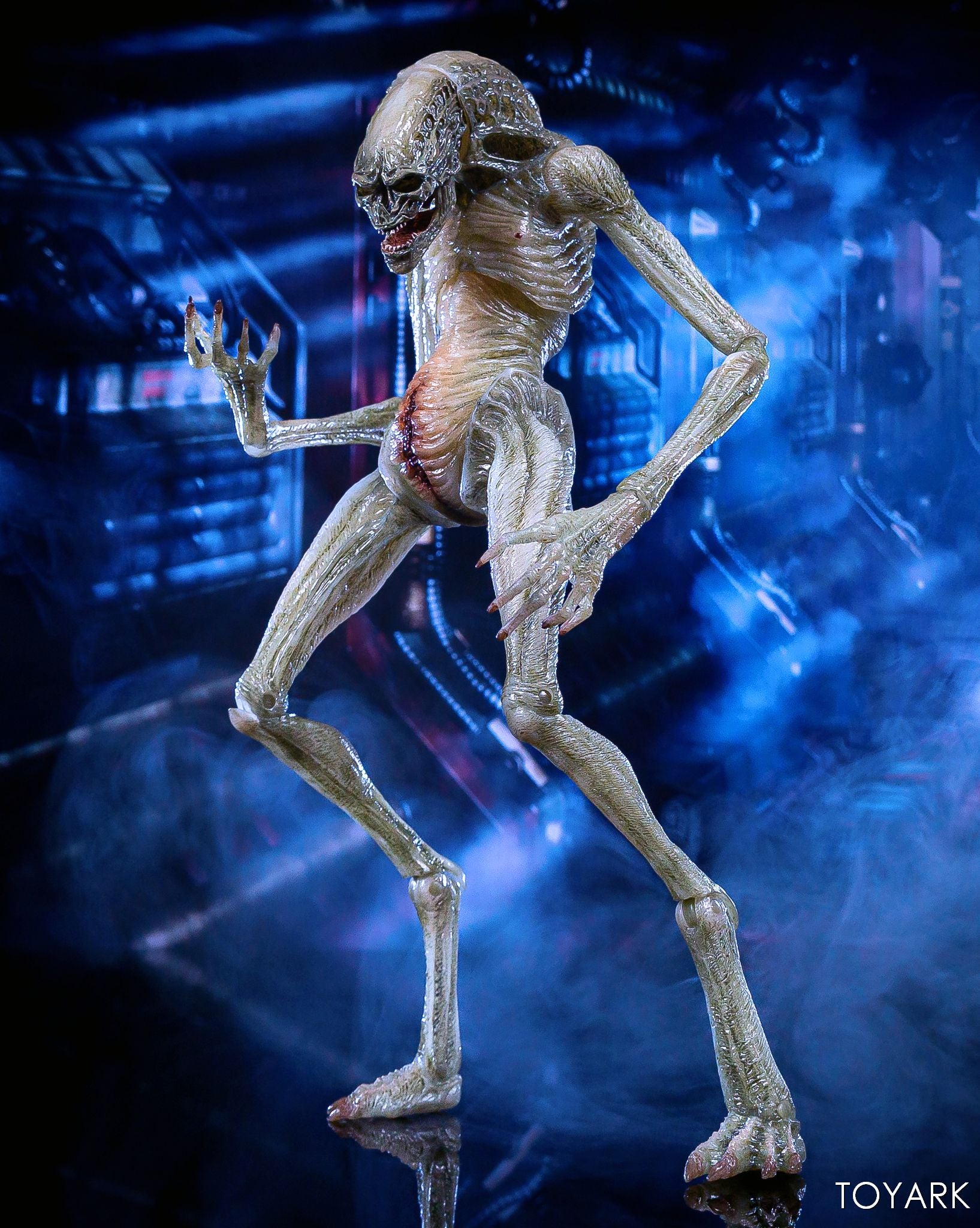 Alien sales resurrection figure