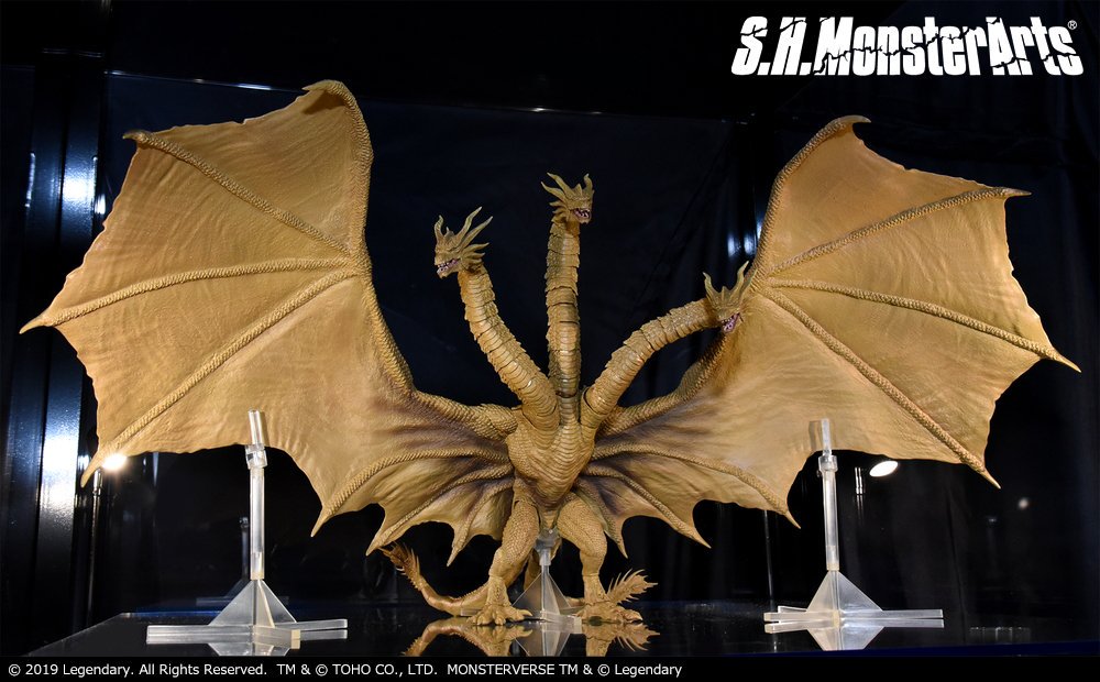 Bandai Godzilla King Ghidorah 2019 S.H.Monster Arts King of The Monsters Figure - Collectors Row Inc.