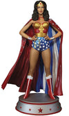 Wonder Woman Exclusive Lynda Carter Maquette Statue Cape Variant