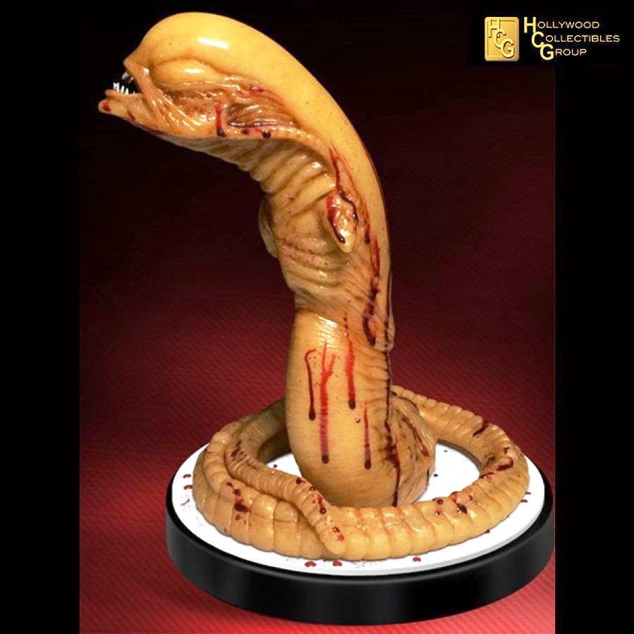 Alien Chestburster Hollywood Collectibles Group 1:1 Scale Life-Size Statue - Collectors Row Inc.