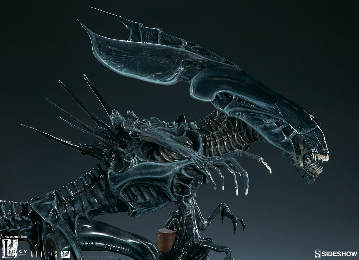 Alien Queen Maquette Legacy Effects Statue by Sideshow Collectibles - Collectors Row Inc.