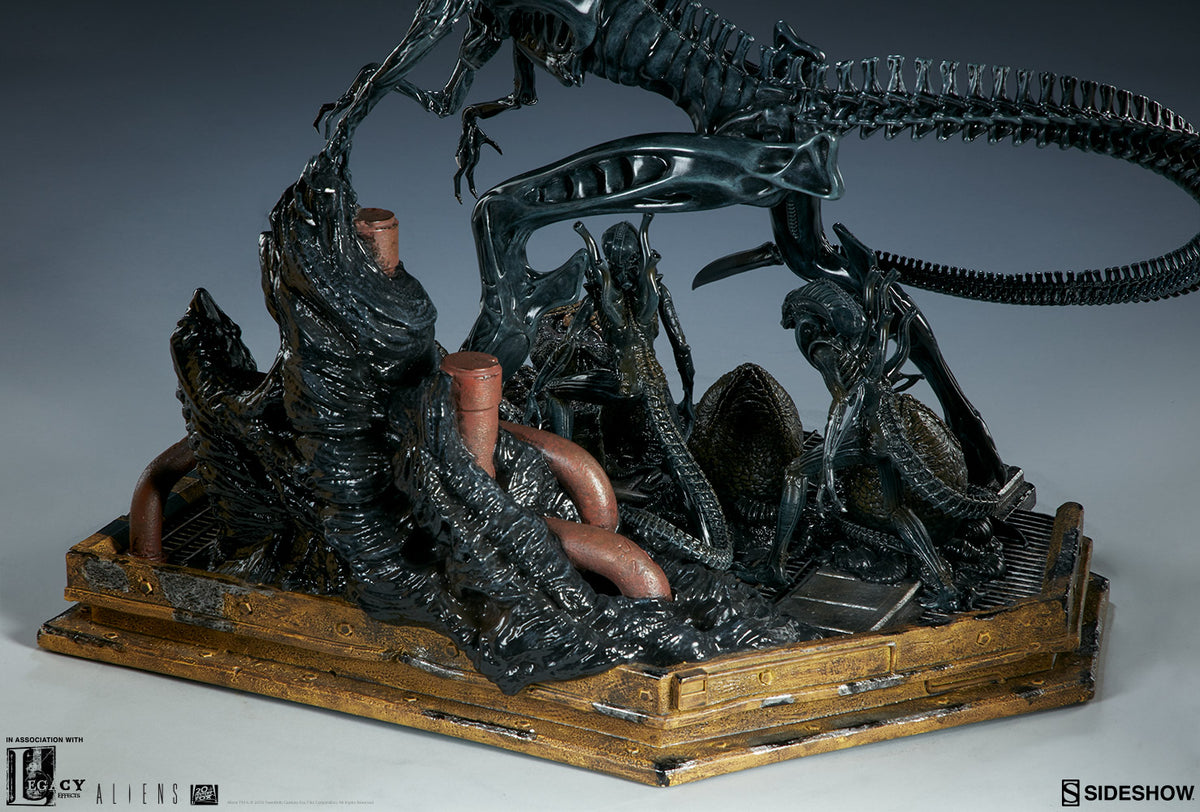 Alien Queen Maquette Legacy Effects Statue by Sideshow Collectibles
