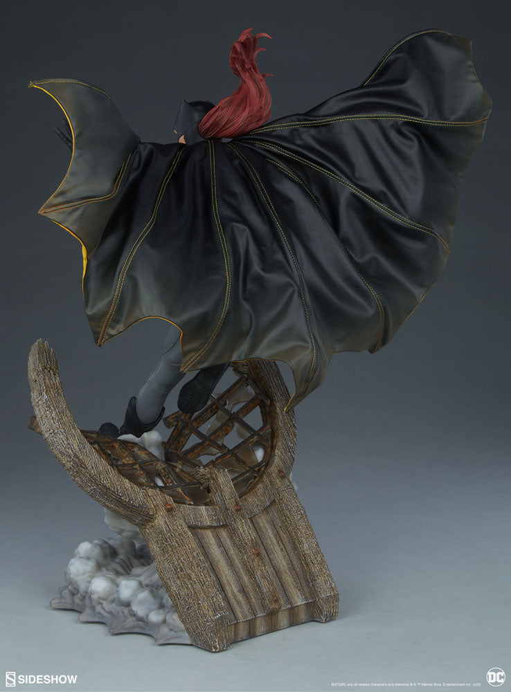 Batgirl DC Batman Barbara Gordon Premium Format Figure Statue by Sideshow Collectibles - Collectors Row Inc.