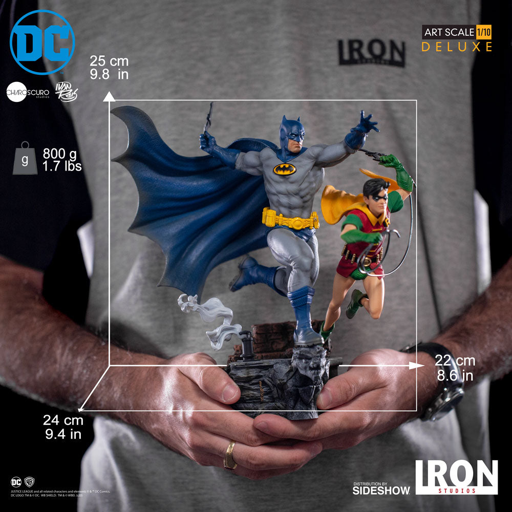 Batman &amp; Robin Deluxe 1:10 Scale Art Statue