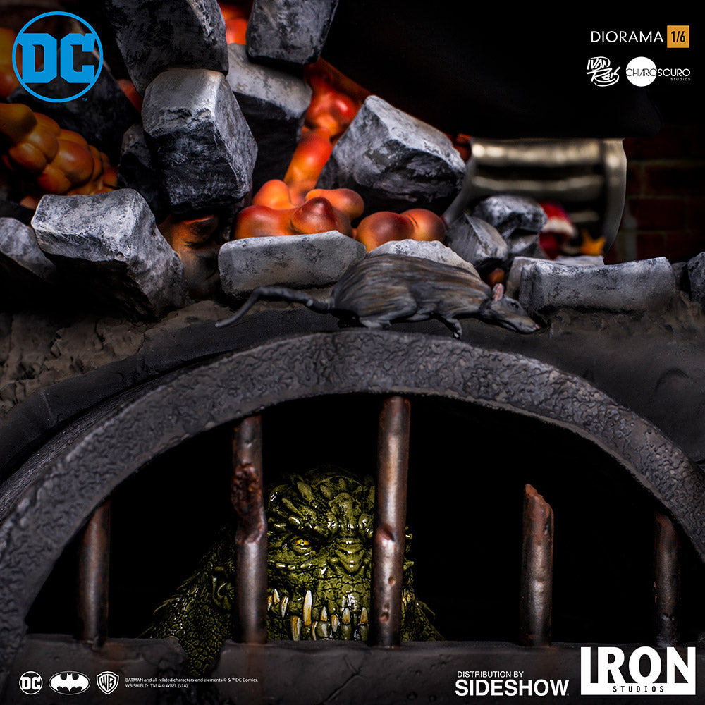 Batman Vs The Joker Sixth Scale Diorama - Collectors Row Inc.