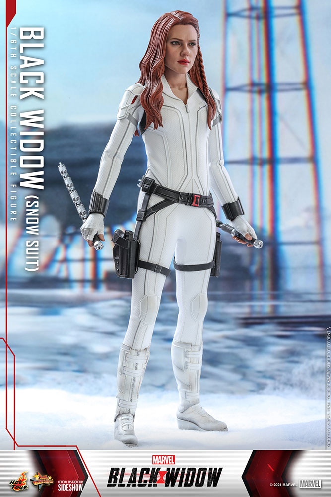 Black Widow - Snow Suit Version - Marvel Sixth Scale Figure