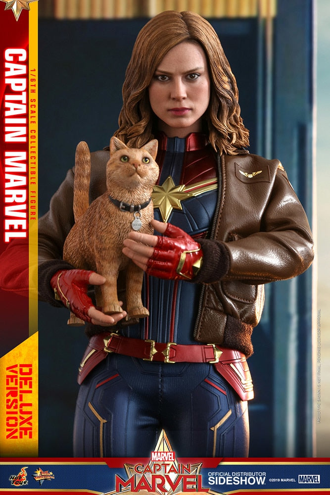 Hot Toys Captain Marvel Deluxe Version Sixth Scale Figure - Collectors Row Inc.
