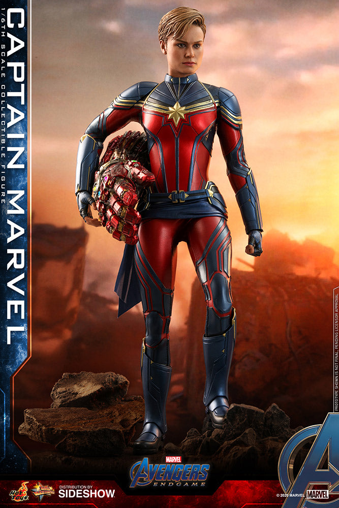 Captain Marvel Avengers: Endgame Sixth Scale Figure
