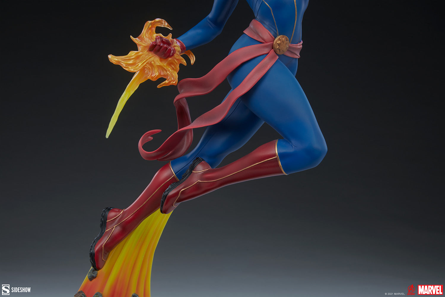 Captain Marvel Statue