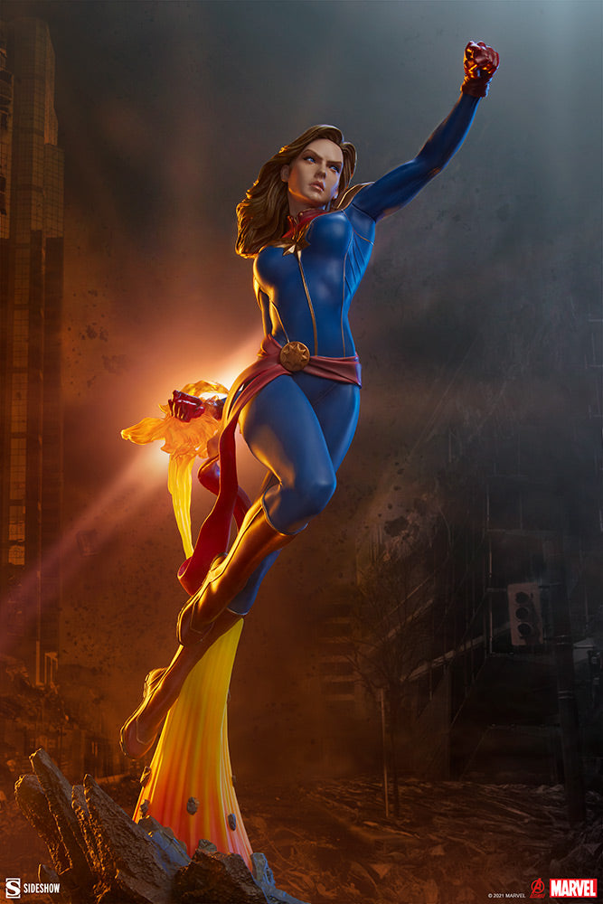 Captain Marvel Statue