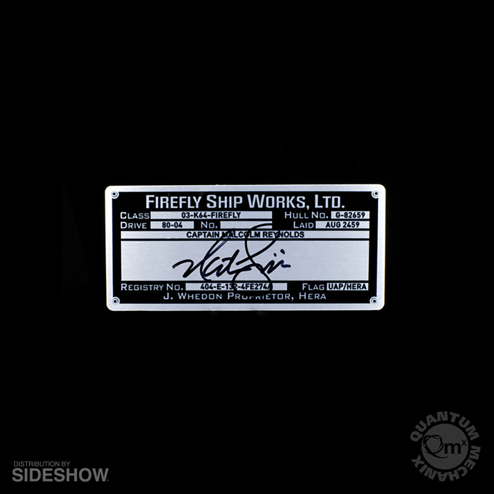 Firefly Serenity Malcolm Reynolds 1/6 Sixth Scale Figure by QMX - Collectors Row Inc.