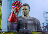 Hot Toys Hulk Avengers: Endgame Sixth Scale Figure - Collectors Row Inc.