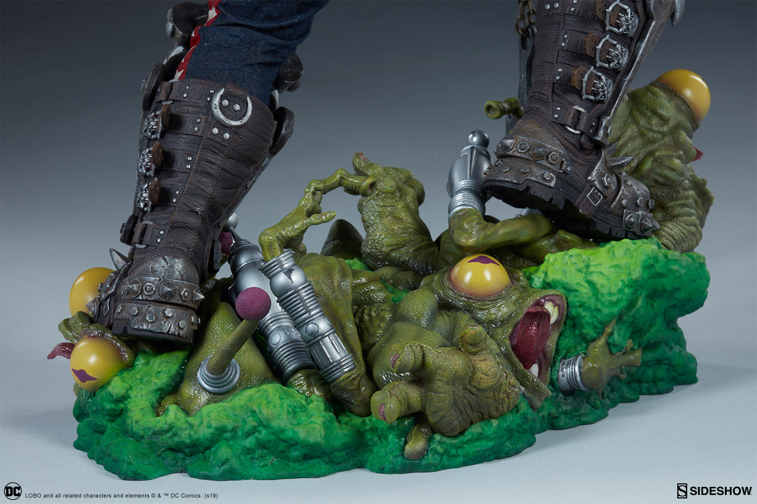 Lobo DC Comics Maquette - Collectors Row Inc.