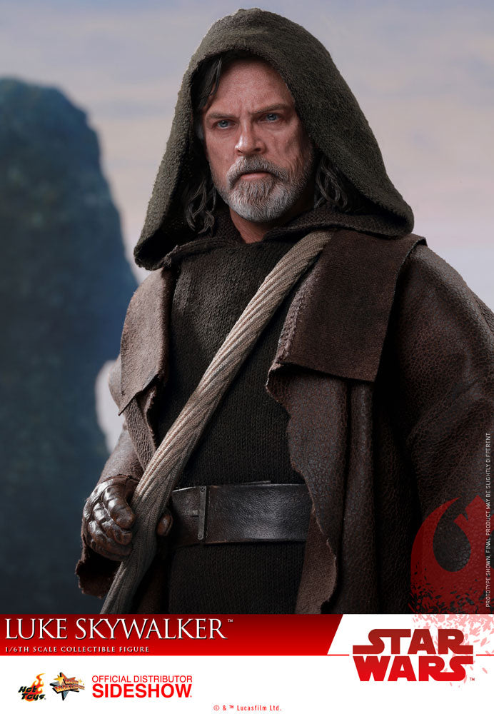 Hot Toys Luke Skywalker Star Wars: The Last Jedi - Movie Masterpiece Series - Sixth Scale Figure - Collectors Row Inc.