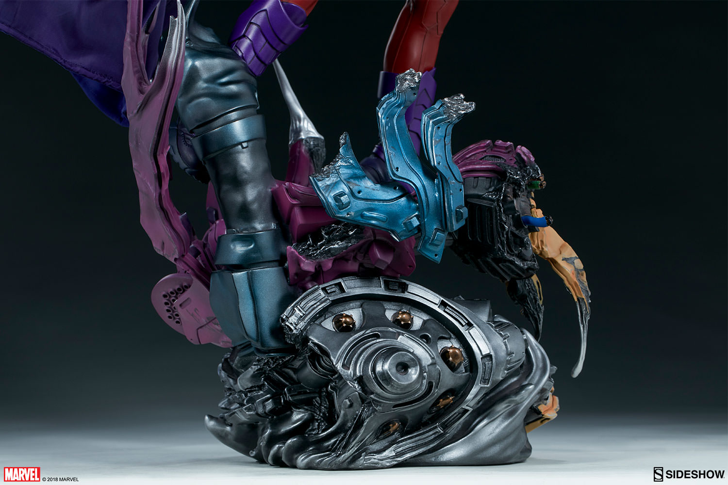 Sideshow Magneto Marvel Comics X-Men Maquette Statue - Collectors Row Inc.