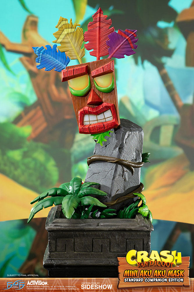 Crash Bandicoot Mini Aku Aku Mask Statue
