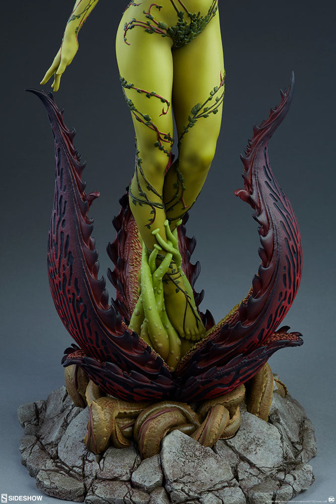 DC Comics Poison Ivy Premium Format Figure Batman Statue By Sideshow Collectibles - Collectors Row Inc.