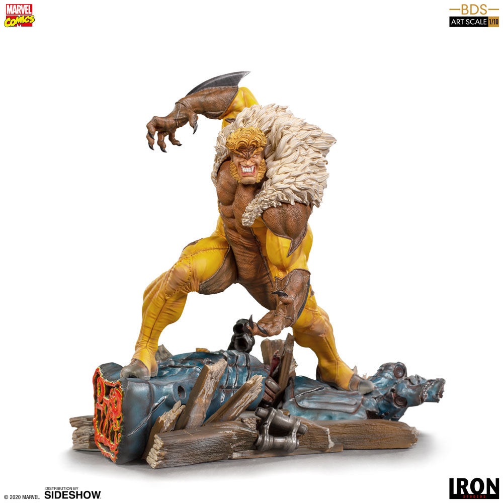 Sabretooth X-Men Statue