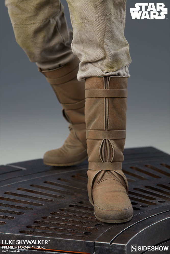 Sideshow Star Wars Luke Skywalker Bespin Premium Format Statue - Collectors Row Inc.