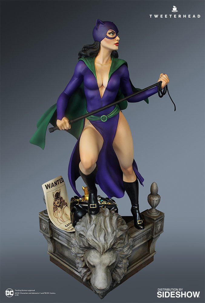 Catwoman Super Powers Maquette EXCLUSIVE Edition - Collectors Row Inc.