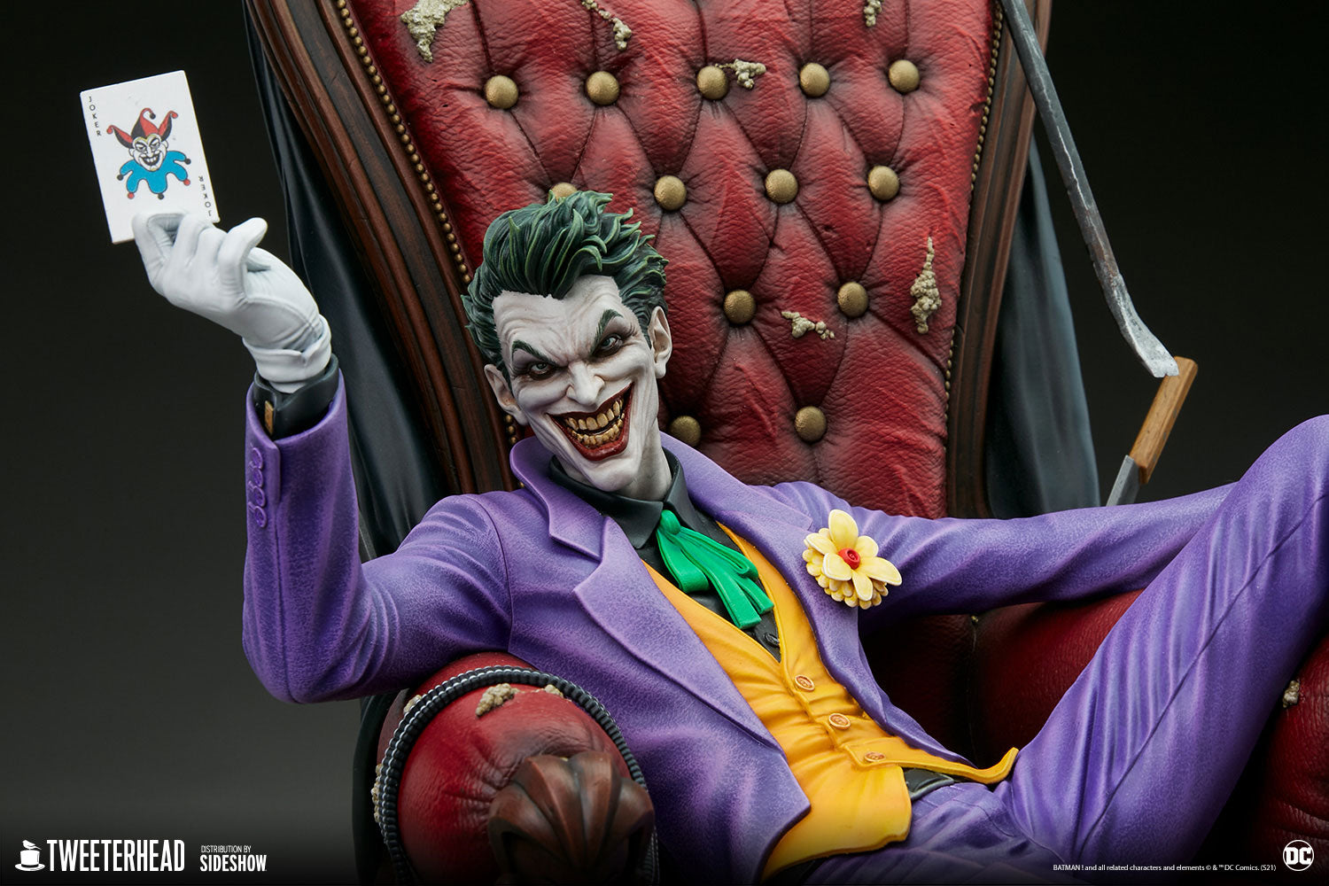Joker On Throne Deluxe 1/6 Scale Maquette