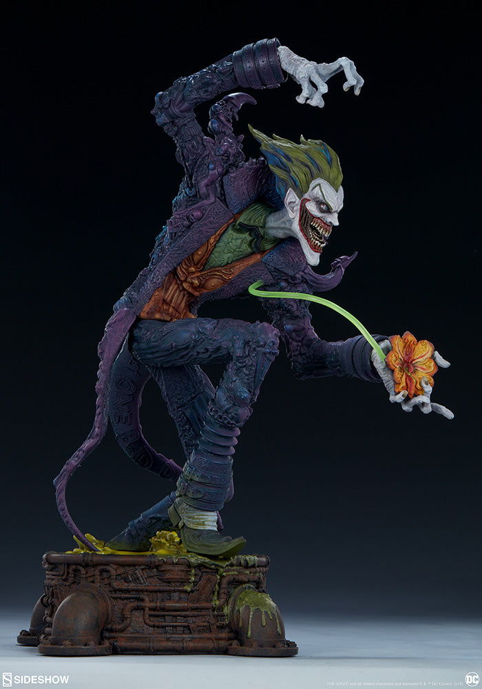 Joker Nightmare DC Comics Gotham City Collection Statue by Sideshow Collectibles - Collectors Row Inc.