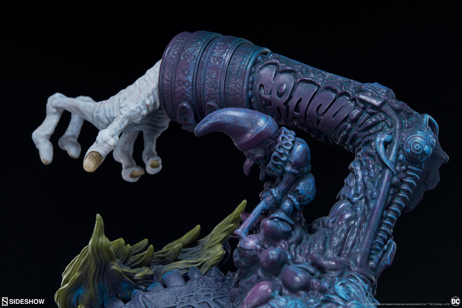 Joker Nightmare DC Comics Gotham City Collection Statue by Sideshow Collectibles - Collectors Row Inc.