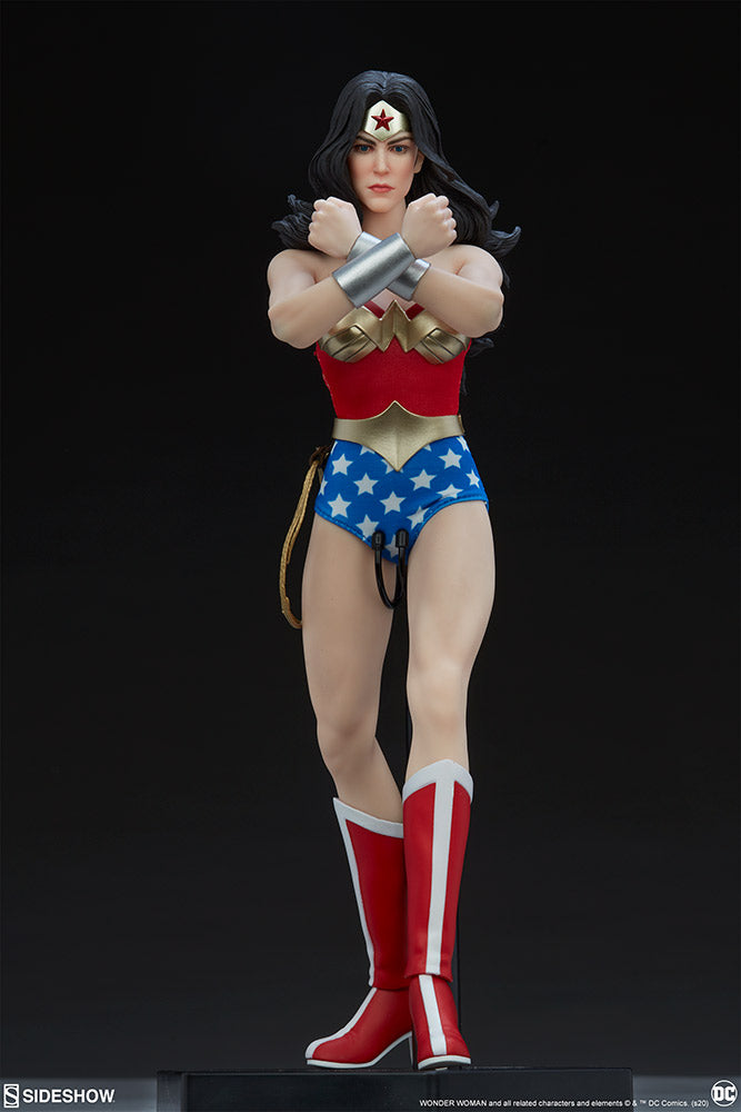 Wonder Woman Sixth Scale Figure - Collectors Row Inc.